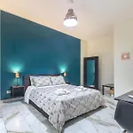 Zoe 4*